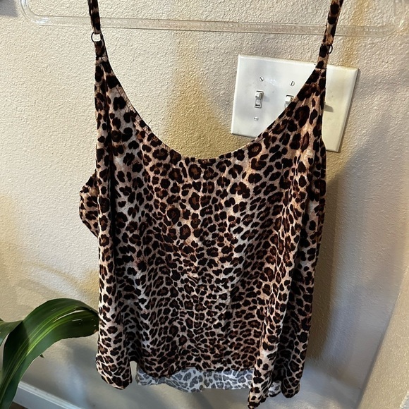 TORRID leopard tank top - Picture 4 of 5